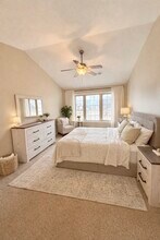 827 Cheyenne Ave, Unit 827 Cheyenne Ave Grafton in Grafton, WI - Building Photo - Building Photo