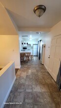 3676 3rd Ave, Unit C in Los Angeles, CA - Building Photo - Building Photo