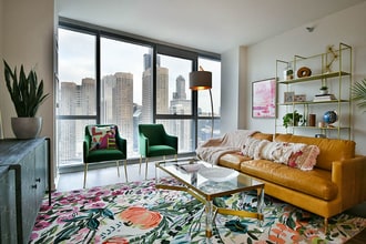 19 S Halsted St in Chicago, IL - Building Photo - Building Photo