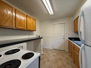 2104 E 13th St in Cheyenne, WY - Building Photo - Building Photo