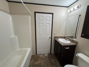 39 Maynard Cir in Oxford, MI - Building Photo - Building Photo