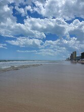 2700 N Atlantic Ave in Daytona Beach, FL - Building Photo - Building Photo