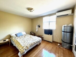 94 Beaconsfield Rd in Brookline, MA - Building Photo - Building Photo