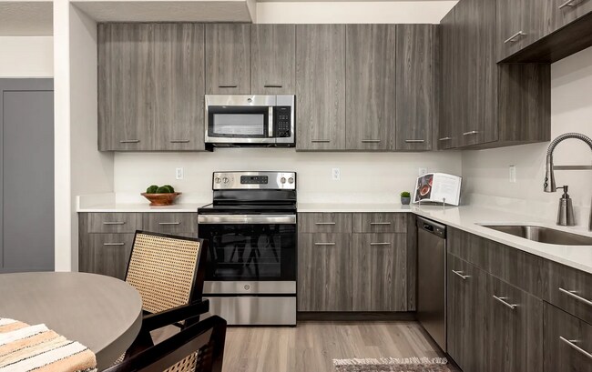 2525 15th St, Unit 11a in Denver, CO - Building Photo - Building Photo