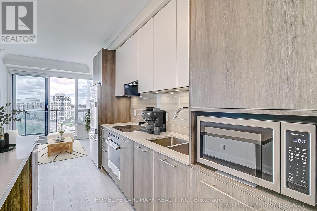 8-1108 Water Walk Dr in Markham, ON - Building Photo