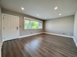 24457 Madison St in Torrance, CA - Building Photo - Building Photo