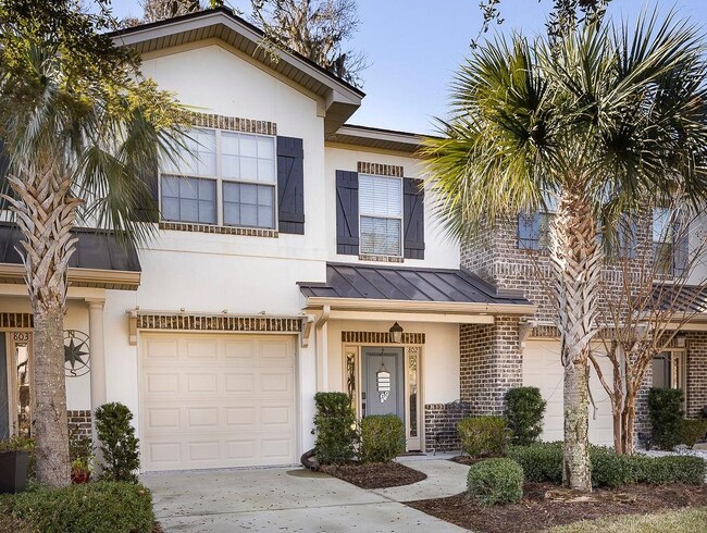 802 Reserve Ln in St. Simons Island, GA - Building Photo - Building Photo