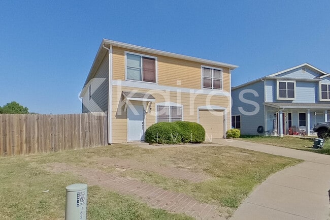 1621 Vineridge Ln in Burleson, TX - Building Photo - Building Photo