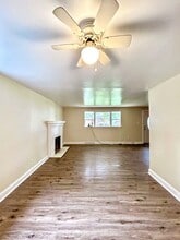 1112 Clauson Rd in Richmond, VA - Foto de edificio - Building Photo
