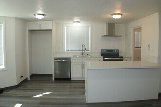 27205 James St in Boron, CA - Building Photo - Building Photo