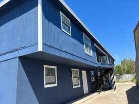 3114 Rosario St in Laredo, TX - Building Photo