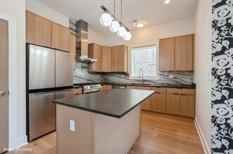 456 E Oakwood Blvd in Chicago, IL - Building Photo - Building Photo