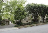 Gate Condominium in Atlanta, GA - Building Photo - Building Photo