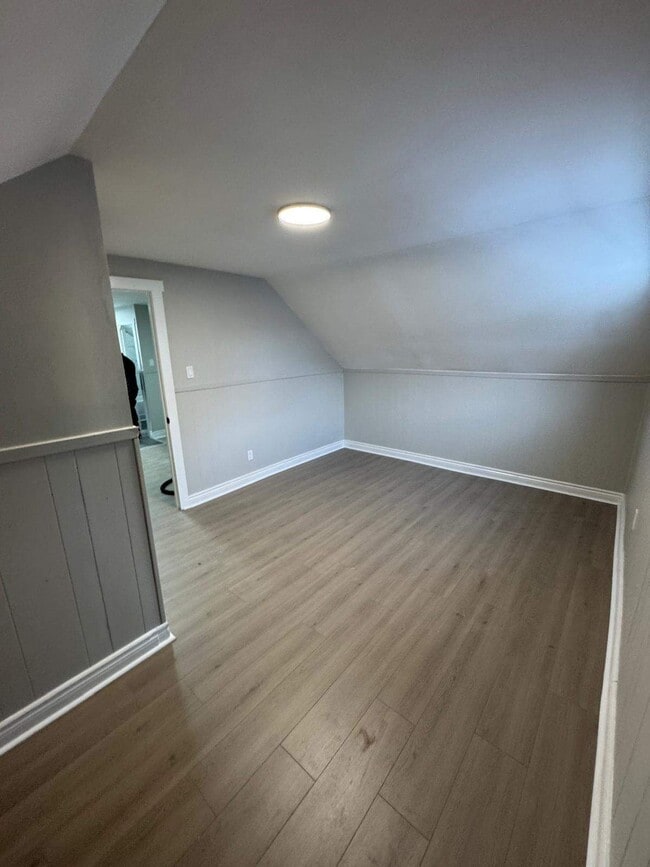 property at 36 A Victoria St