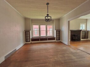 1017-1019 Egleston Ave in Kalamazoo, MI - Building Photo - Building Photo