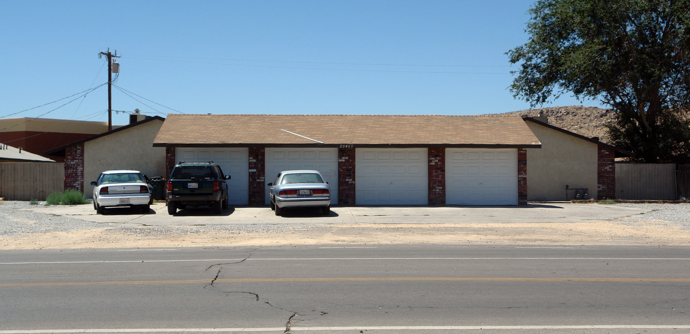 20465 Thunderbird Rd in Apple Valley, CA - Building Photo