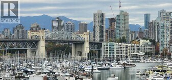 1530 Mariner Walk in Vancouver, BC - Building Photo