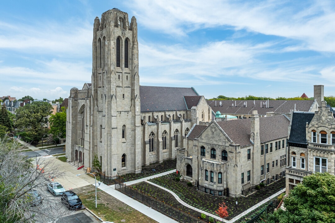 4611 S Ellis Ave in Chicago, IL - Foto de edificio