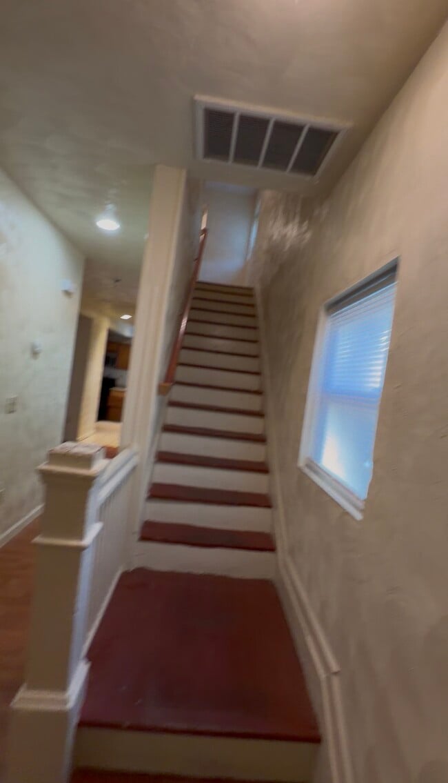 827 W 42nd St in Norfolk, VA - Building Photo - Building Photo