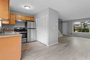 3025 SE Maple St in Portland, OR - Building Photo