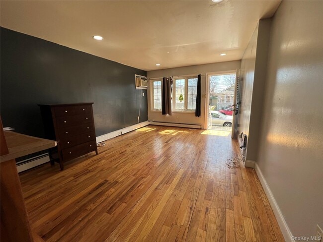 180-11 146th Ave in Queens, NY - Building Photo - Building Photo