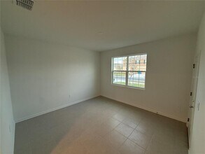 4813 Katrina Dr in Haines City, FL - Building Photo - Building Photo