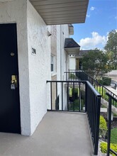 107 Caldwell Dr in Brandon, FL - Building Photo - Building Photo