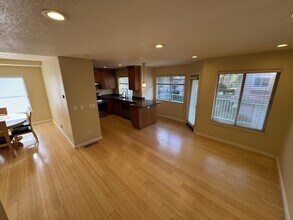 6052 Roma Terrace in Fremont, CA - Building Photo - Building Photo