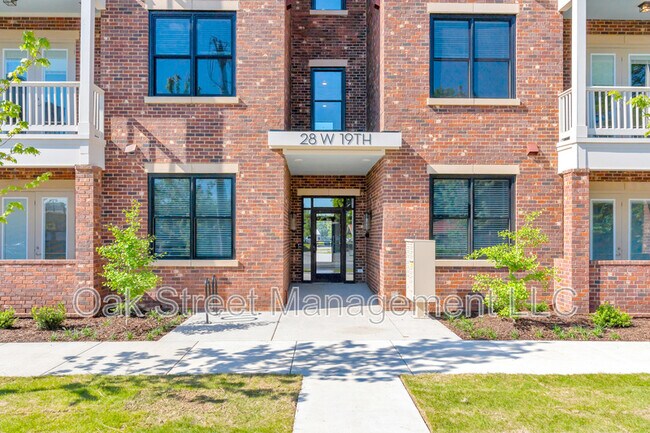 property at 28 W 19th St