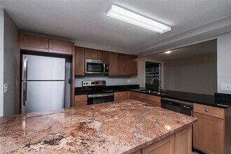 7226 Exemplar Dr in New Port Richey, FL - Building Photo - Building Photo