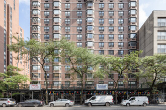 Whitney House Apartments in New York, NY - Building Photo - Building Photo