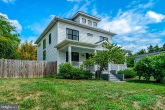 3603 9th St S in Arlington, VA - Building Photo - Building Photo