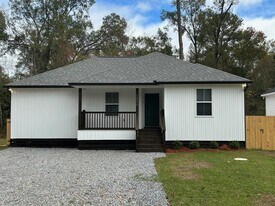 70372 C St in Covington, LA - Building Photo