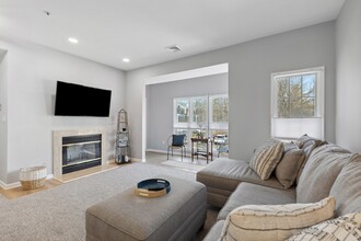 2711 Summerview Way in Annapolis, MD - Building Photo - Building Photo