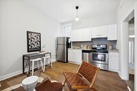 2827 W Girard Ave - 6