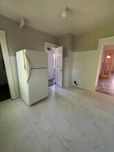 3002 E 130th St in Cleveland, OH - Building Photo - Building Photo