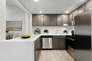 Hills at Kenilworth in Towson, MD - Building Photo