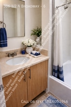 306 1/2 N Broadway in Santa Ana, CA - Building Photo - Building Photo