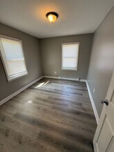 327 Cornelius Ave in Russellville, KY - Foto de edificio - Building Photo