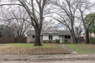 1713 Janice Dr in Plano, TX - Building Photo