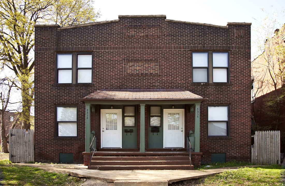 4312 Arco Ave in St. Louis, MO - Building Photo