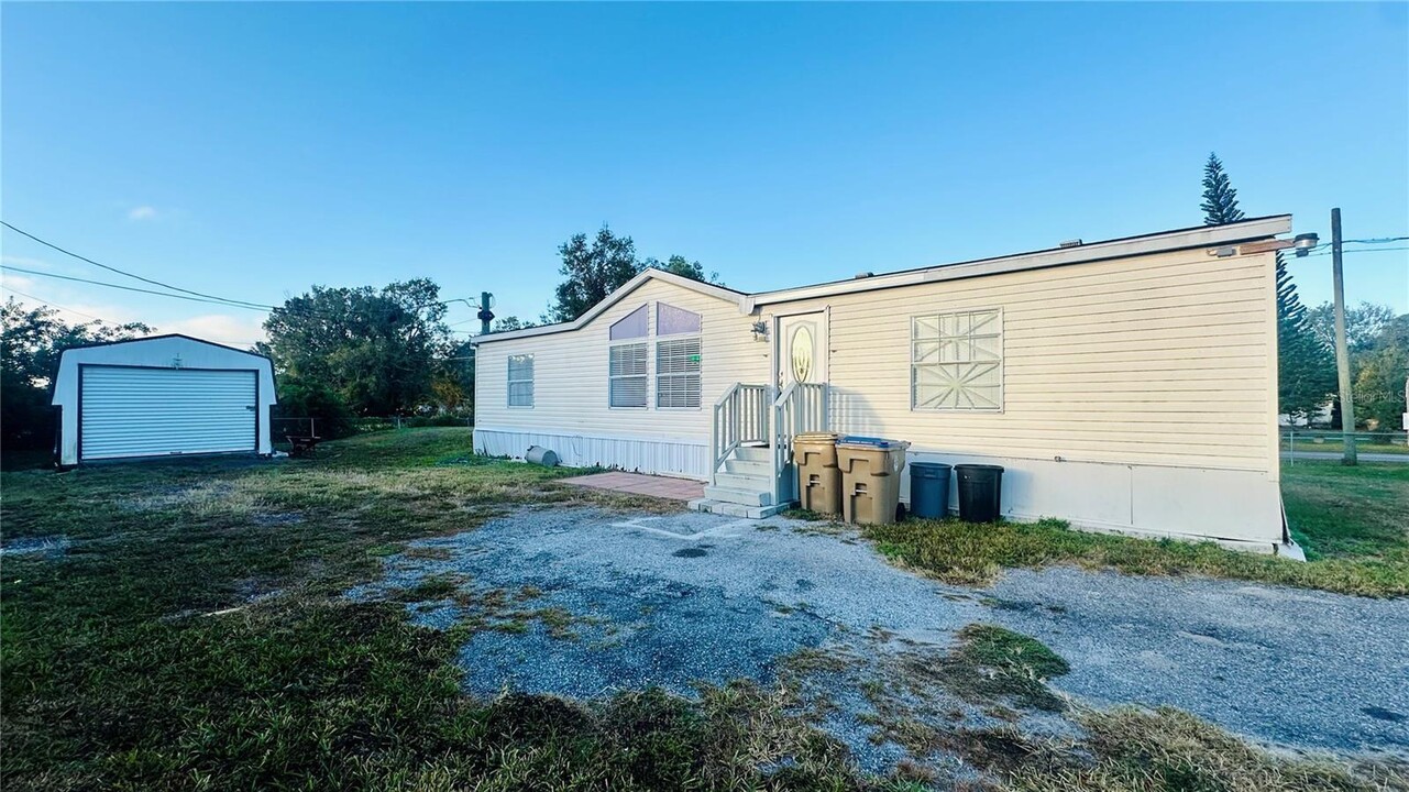 2783 Tropical Lake Dr in Kissimmee, FL - Building Photo