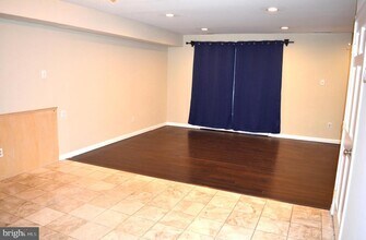 18 Concord Pl in Hatboro, PA - Building Photo - Building Photo