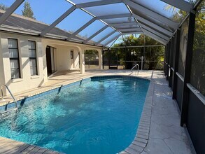 486 Chamber St NW in Port Charlotte, FL - Building Photo - Building Photo