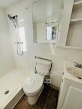 2014 Earl St in San Diego, CA - Building Photo - Building Photo