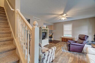 1369 S Stella Dr in Bloomington, IN - Building Photo - Building Photo