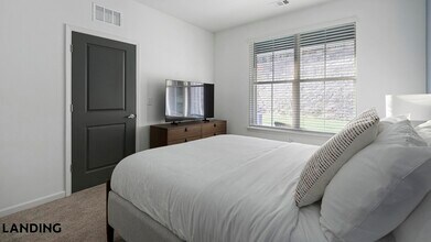 2800 Milan Ct in Birmingham, AL - Building Photo - Building Photo