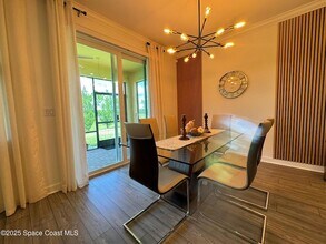 724 Veridian Cir NW in Palm Bay, FL - Foto de edificio - Building Photo