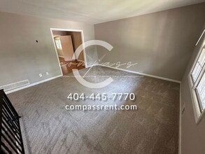 4008 Emerald N Dr in Decatur, GA - Building Photo - Building Photo