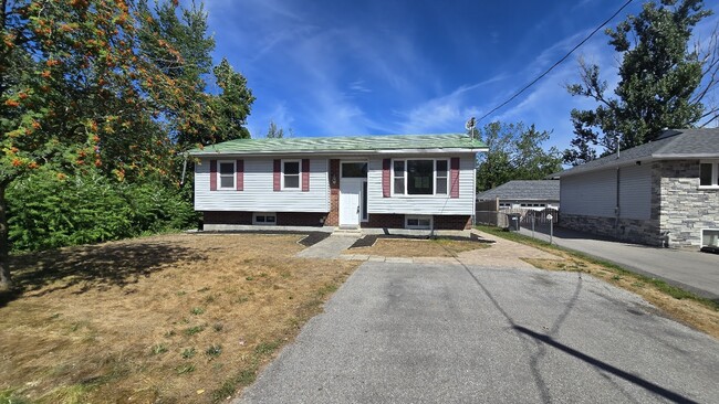 property at 698 Burton Dr